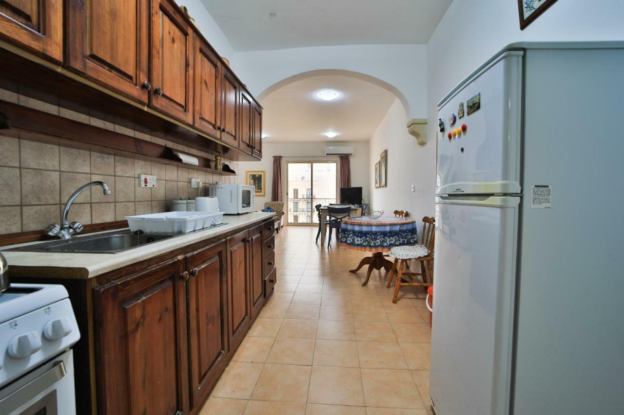 Island Break Apartment