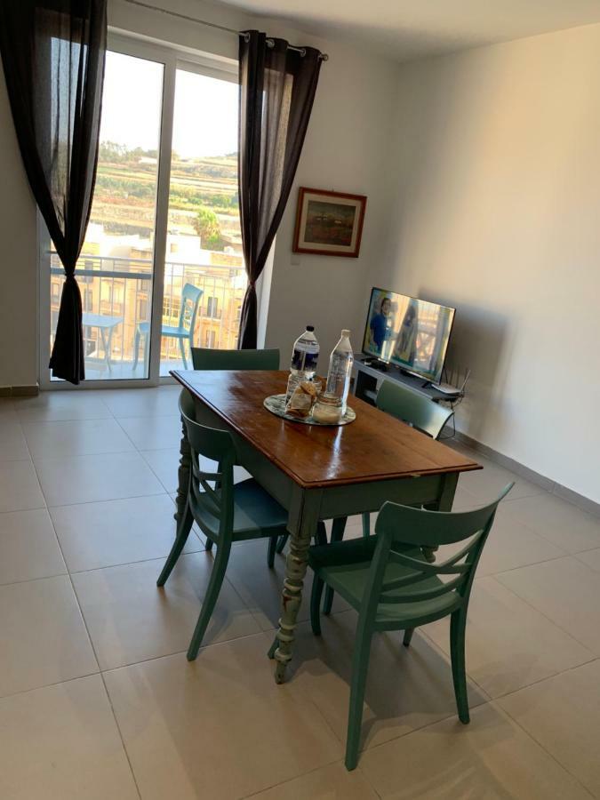 Island Break Apartment Marsalforn